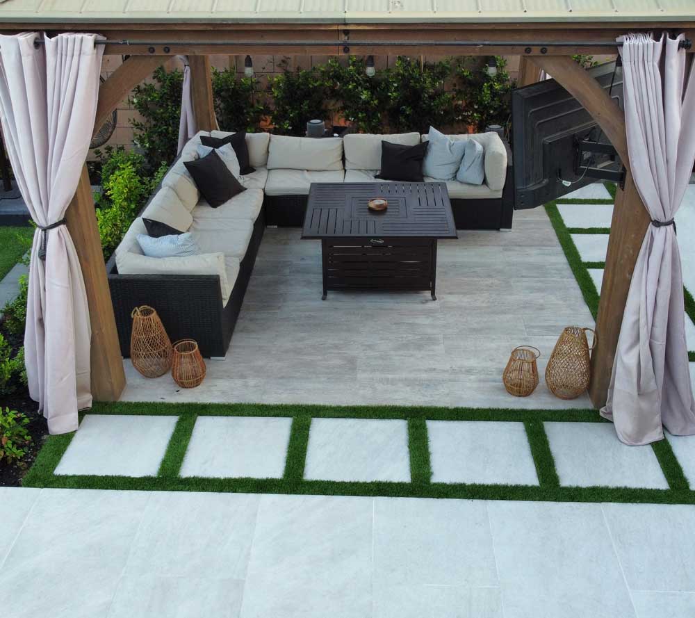 Patio with furniture